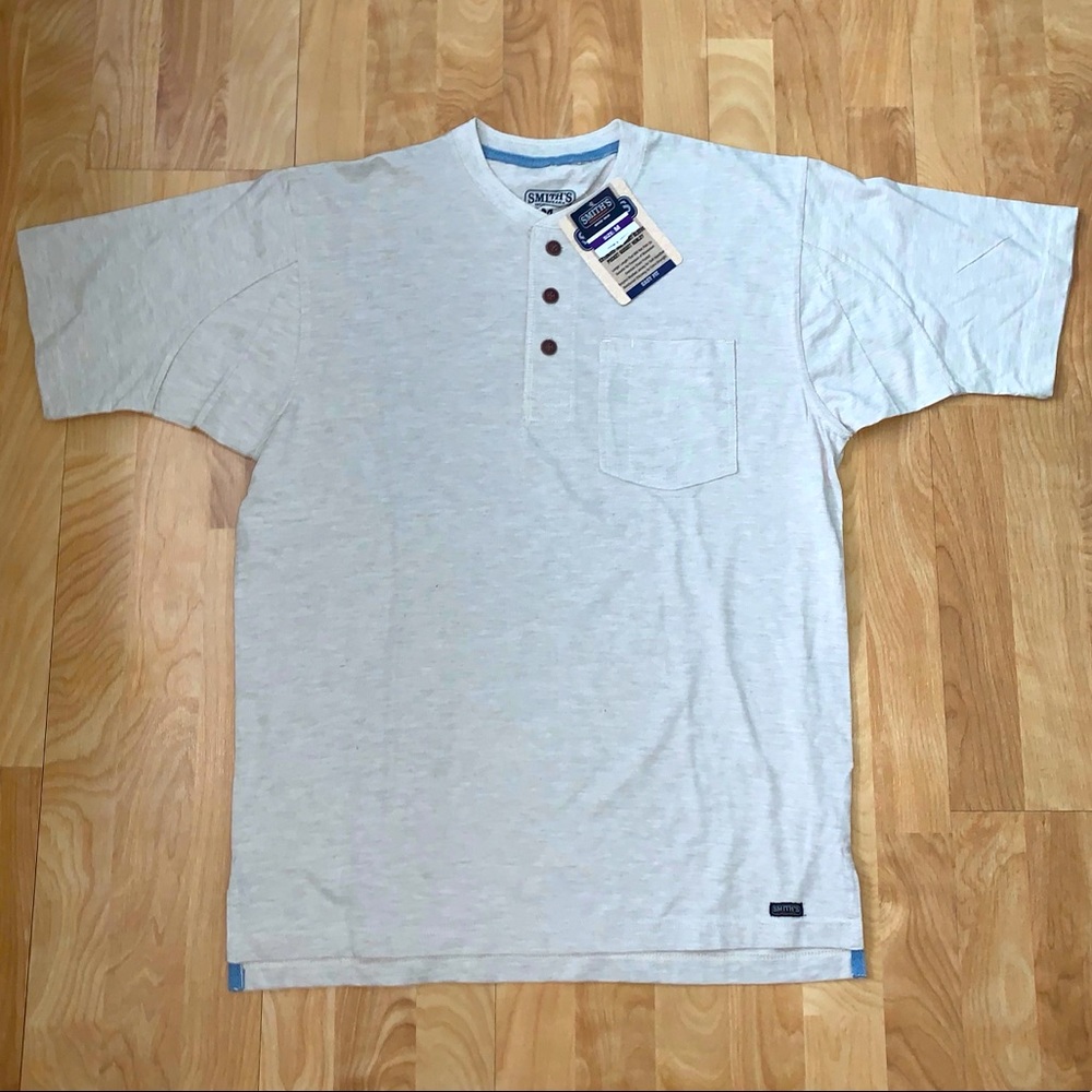 NWT: Men’s Shirt Size M